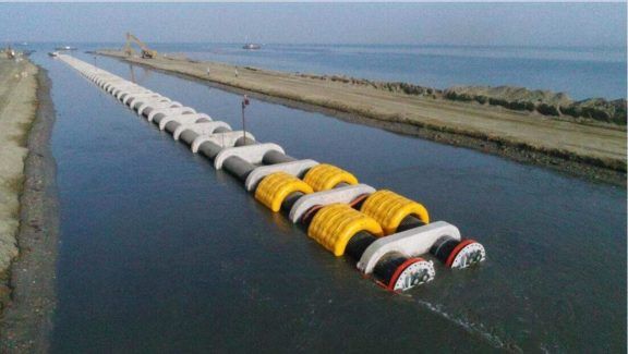 Conducciones de toma y vertido de agua de mar