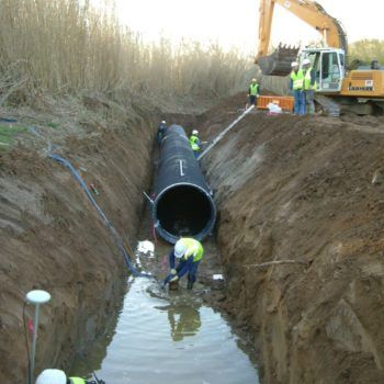 Instalación en zanja con nivel freático